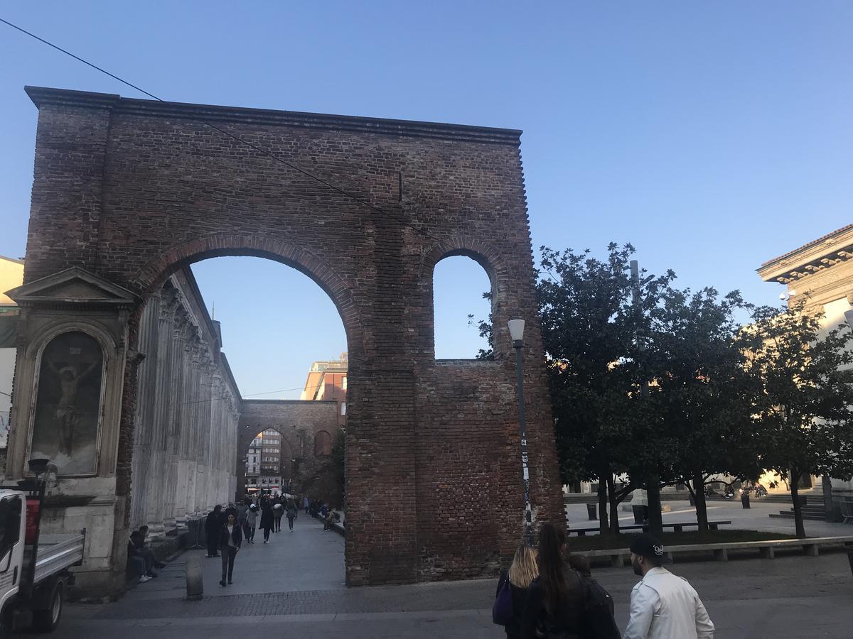 De Amicis Near Duomo * Mailand